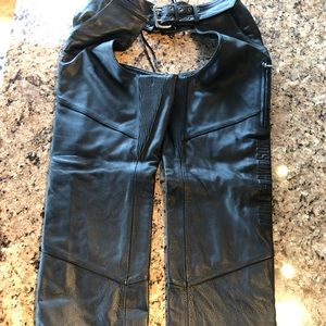 Harley-Davidson Leather Chaps Black Large...
